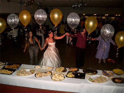 Picture of John Schofield working at a wedding