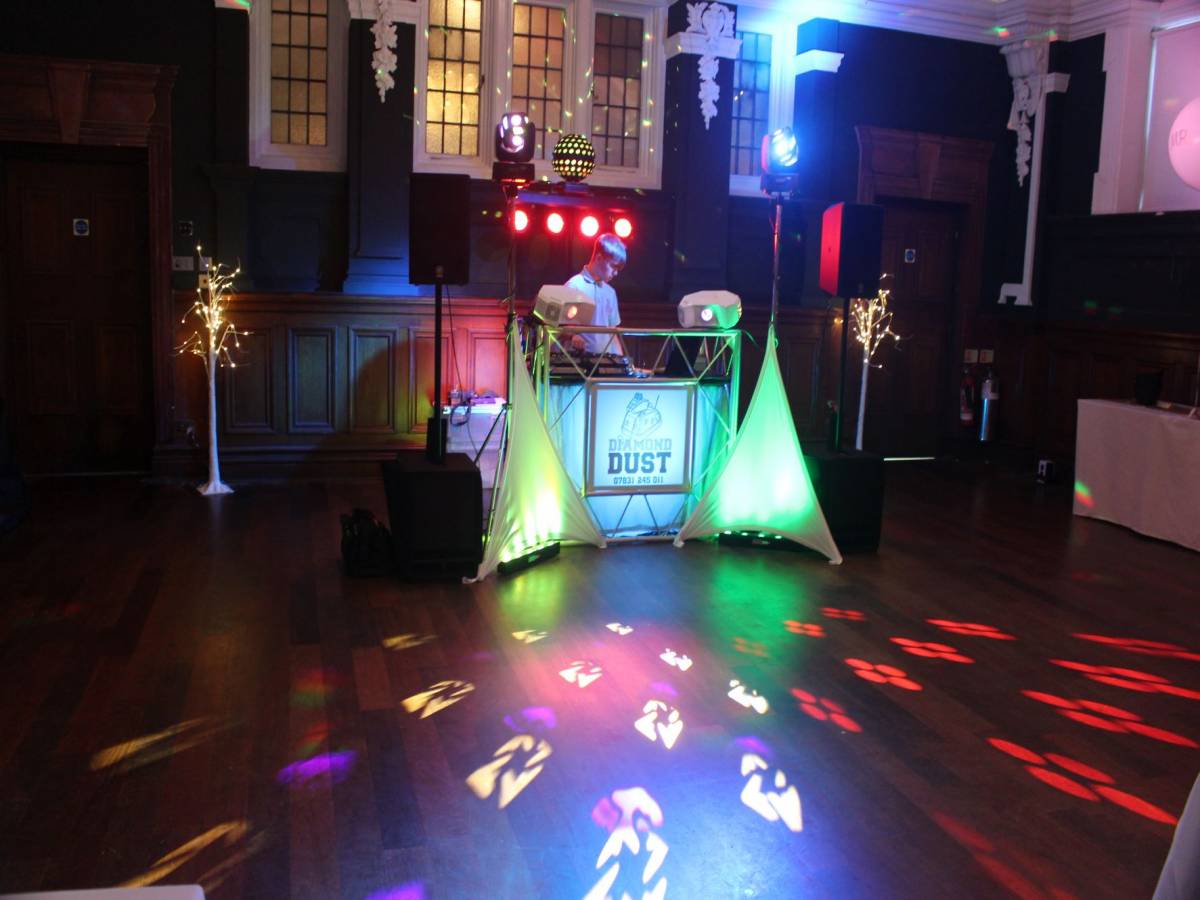 Picture of Martin Thompson working at a wedding