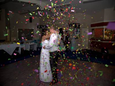 Picture of Paul Bremer working at a wedding