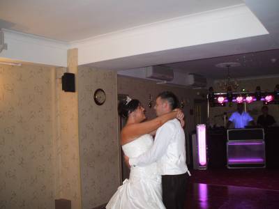 Picture of Richard Crawford working at a wedding