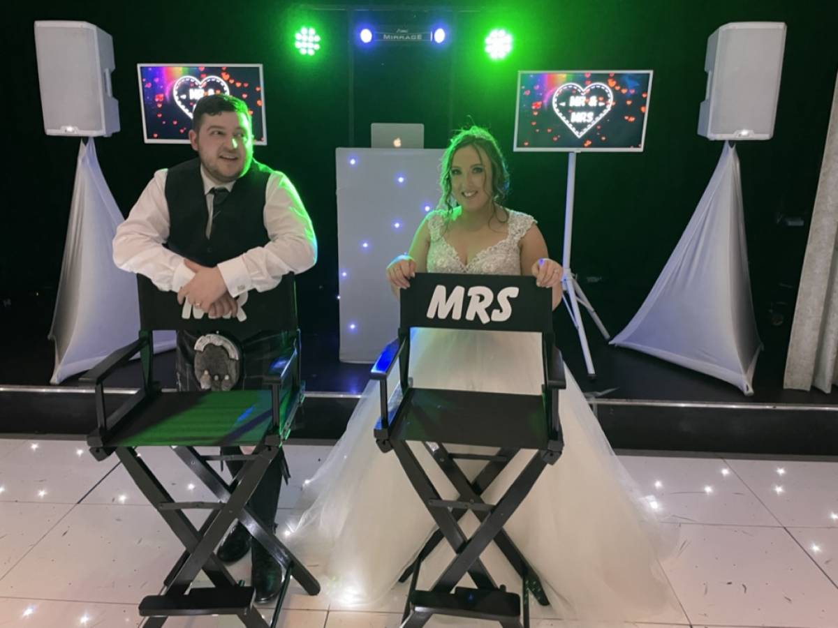 Picture of Paul Ruane working at a wedding