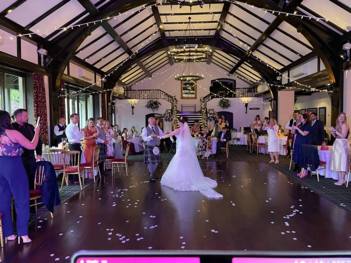 Picture of Paul Ruane working at a wedding