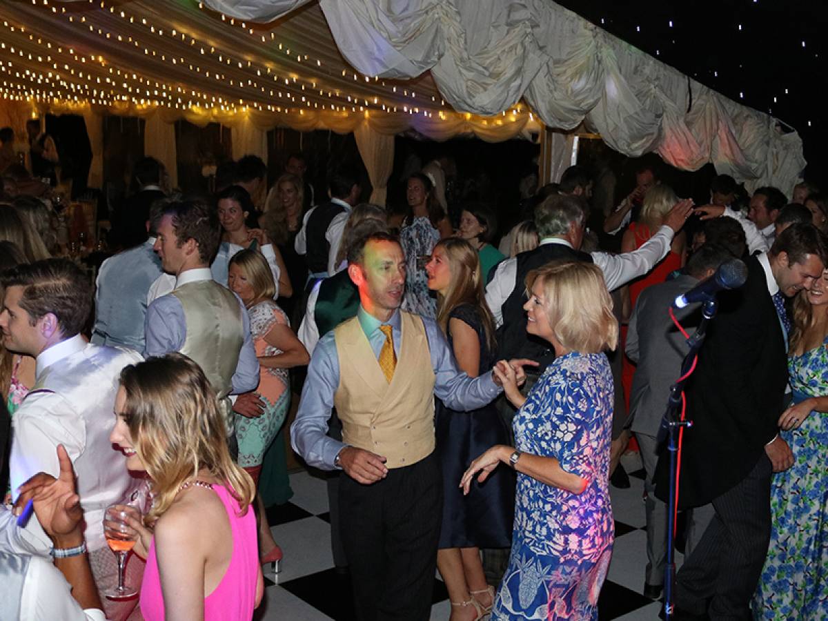 Picture of Richard Shire working at a wedding